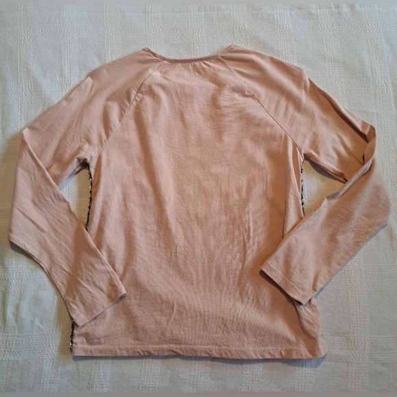 Mini Boden girls size 11-12 years sequin front shirt, light tan silver sequins - Picture 2 of 6